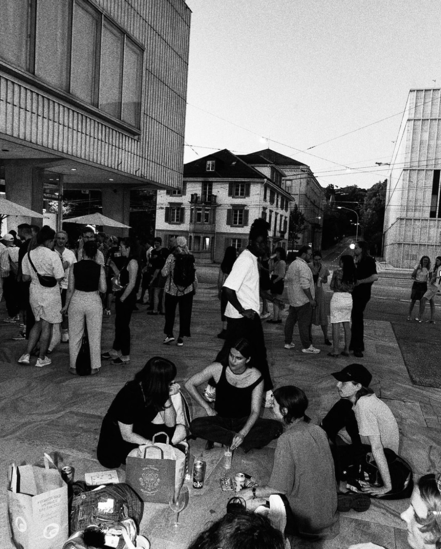 stick n poke II detail